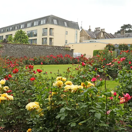 Hotell Ballymascanlon And Golf