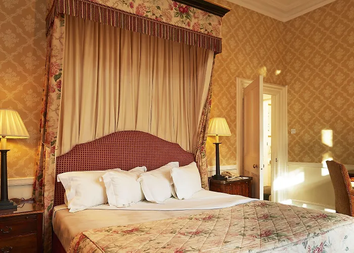 Otel Ballymascanlon And Golf